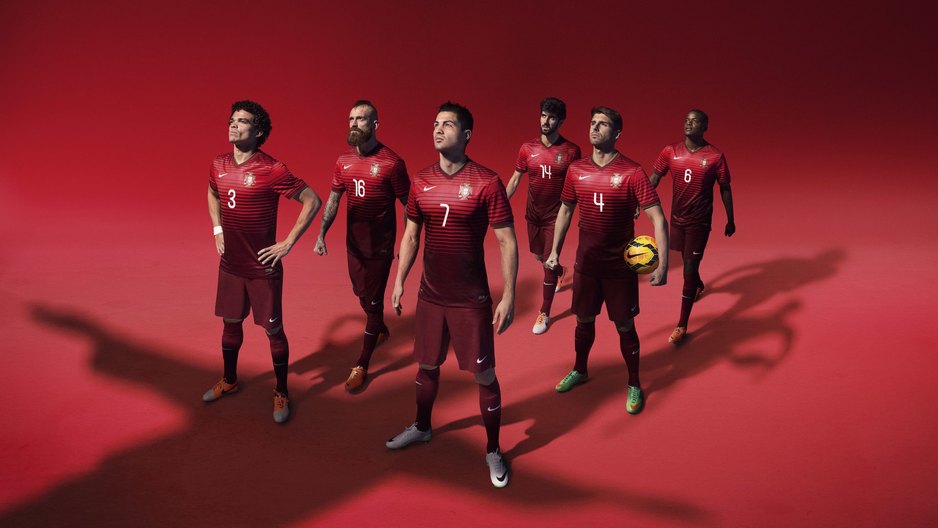 爱游戏大厅-德甲高潮：攻势持续，精彩不断，德甲名场面